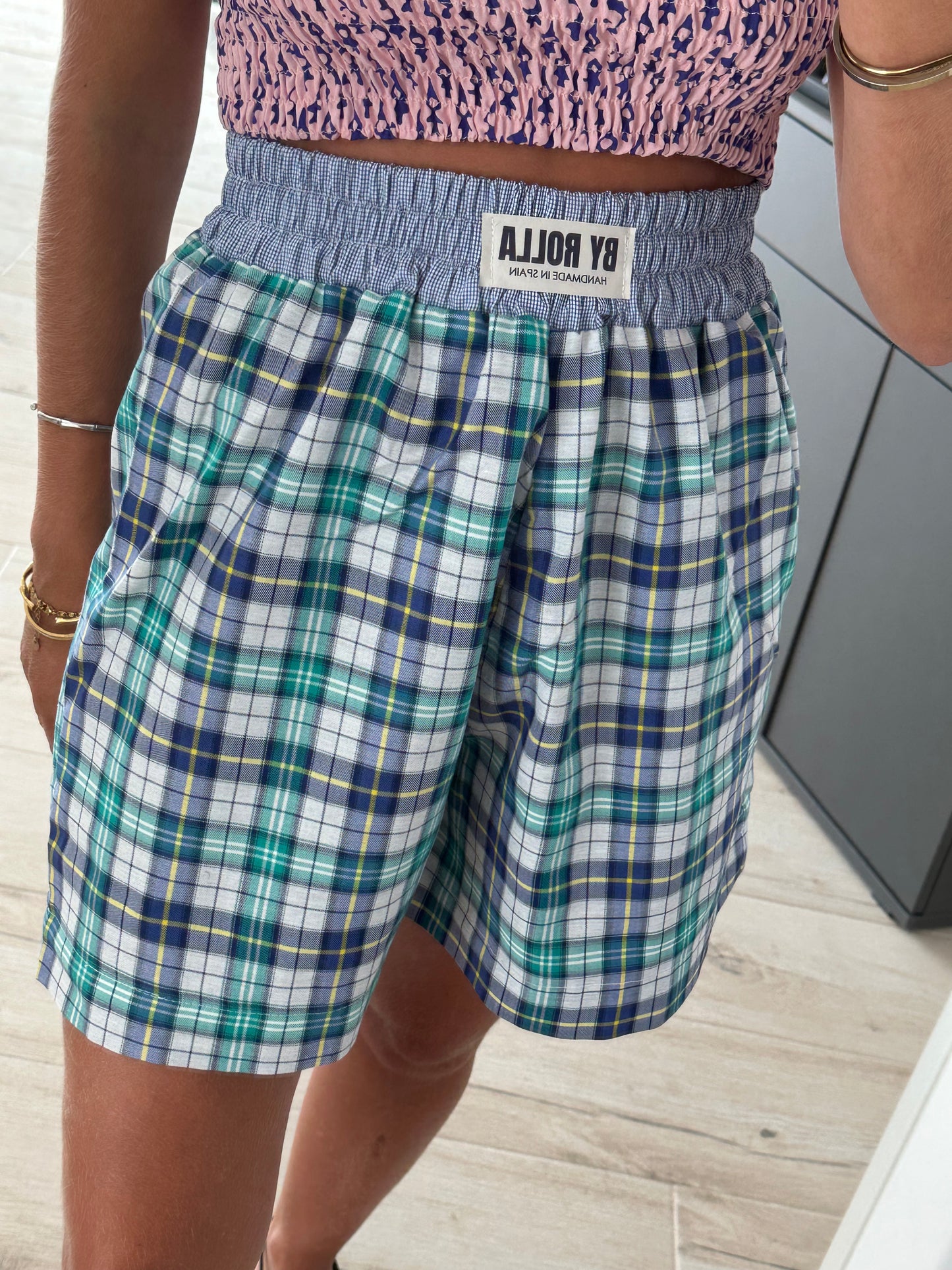 Bermudas Rolla