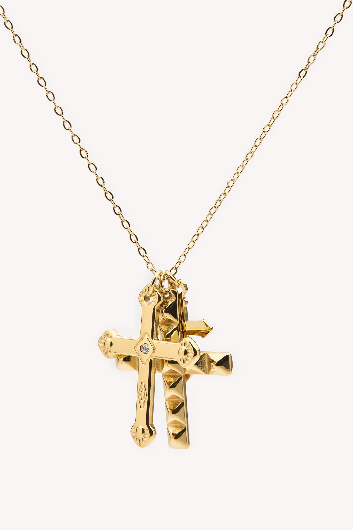 Collar Triple Cruz