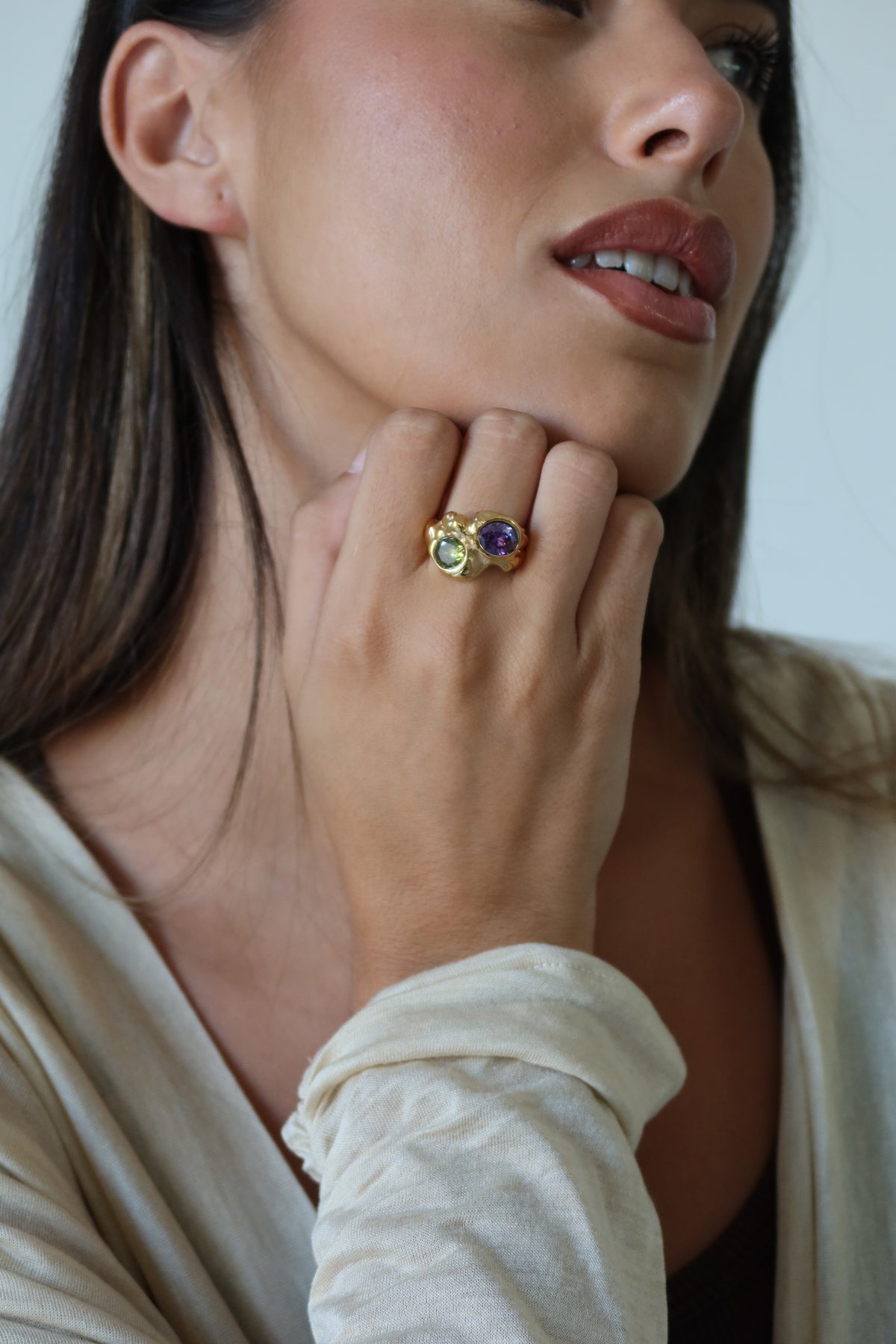 Anillo Capri