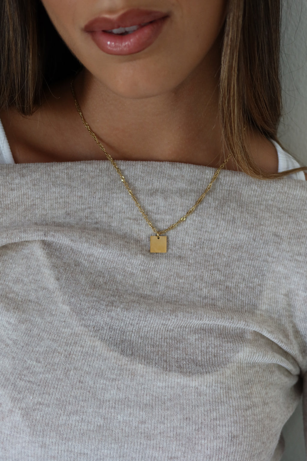 Collar Cuadrado