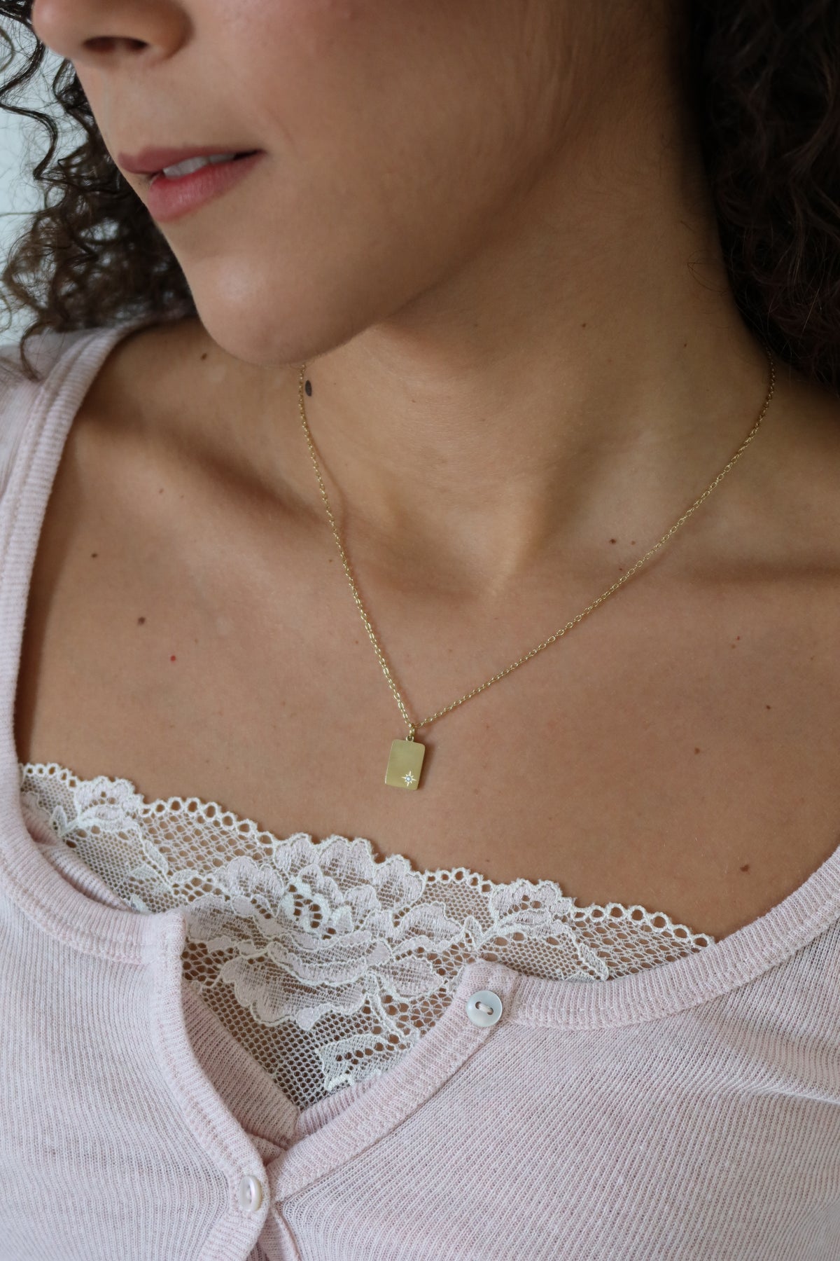 Collar Chapa Circonita