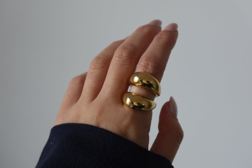 Anillo Clota