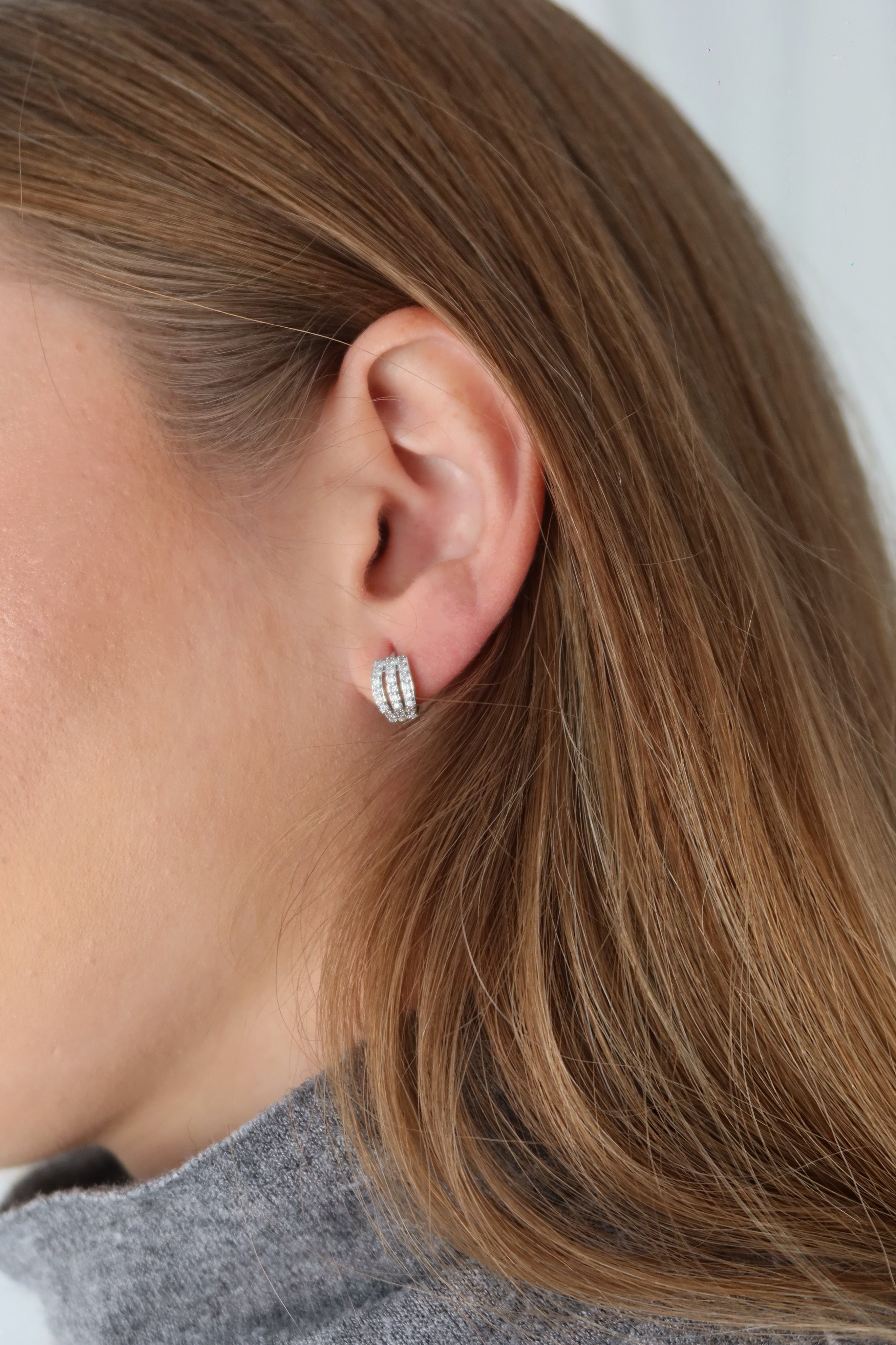 Piercing Triple Circon